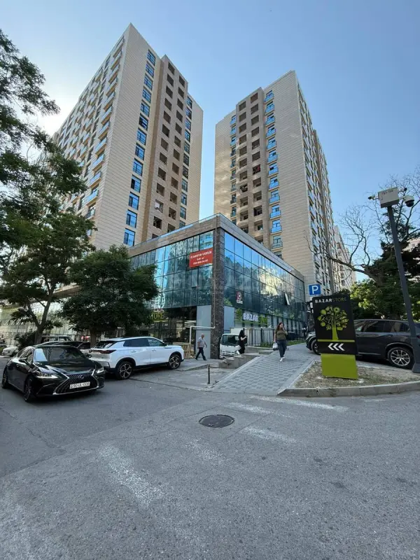Kirayə verilir 1 otaqlı ofis 67 m²