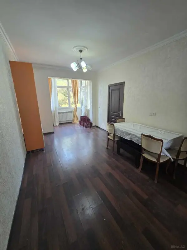 Kirayə verilir 2 otaqlı mənzil 48 m²