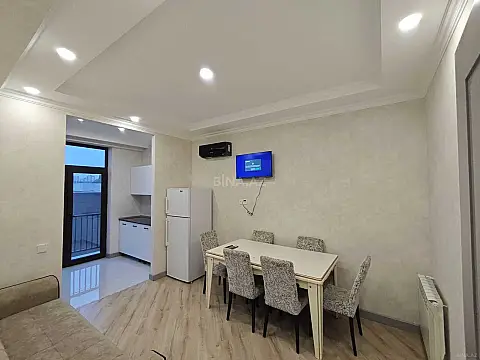 Kirayə verilir 2 otaqlı mənzil 61 m² — Bakı 2 otaq 61.00 m²