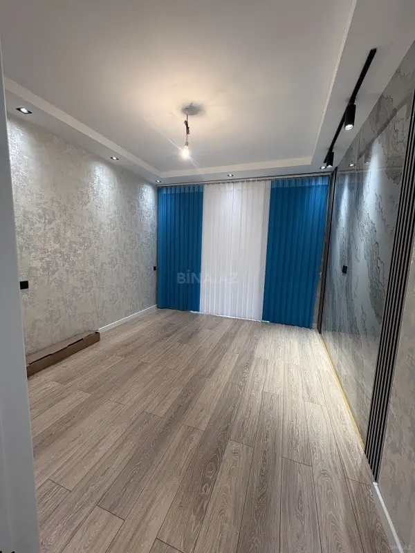 Satılır 2 otaqlı mənzil 60.7 m²