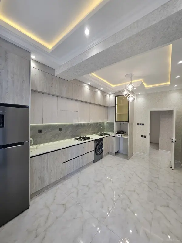 Satılır 3 otaqlı mənzil 103 m²