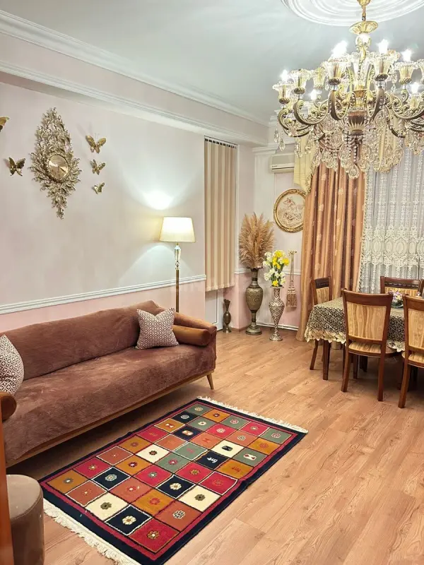 Satılır 2 otaqlı mənzil 95.2 m²