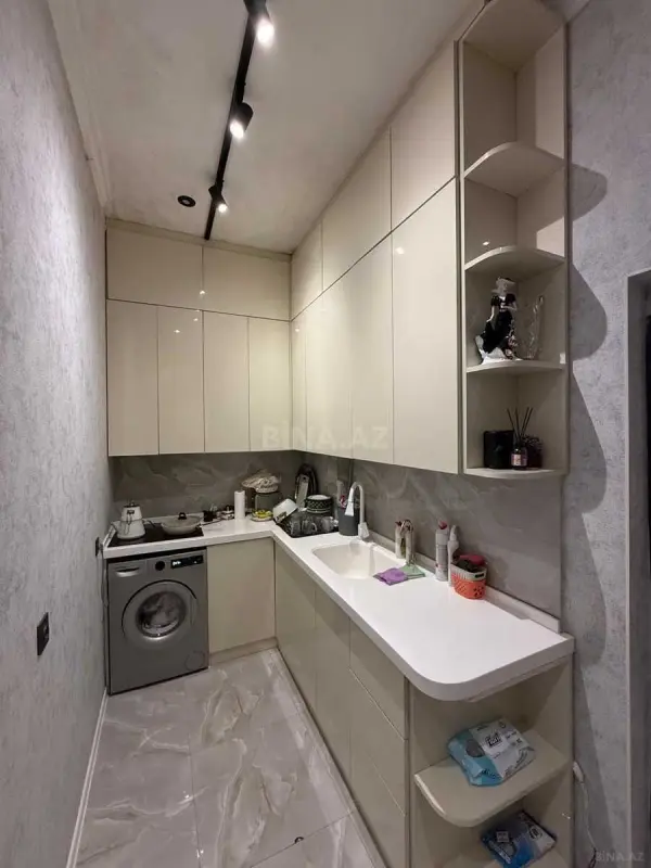 Satılır 2 otaqlı mənzil 64 m²