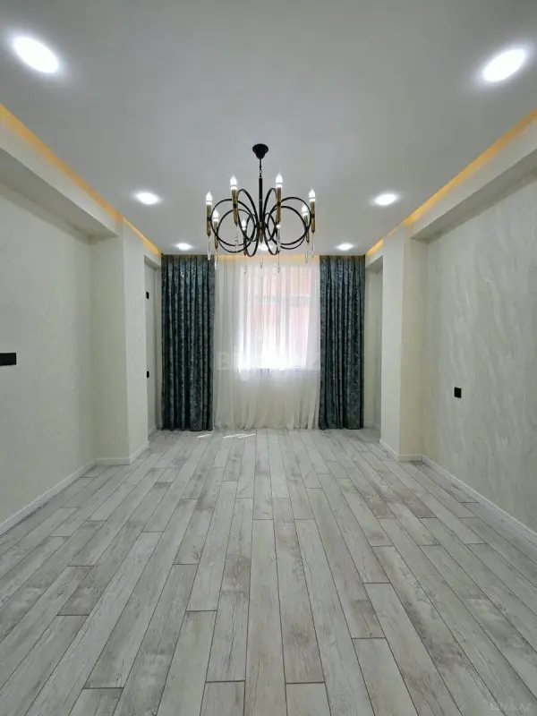 Satılır 2 otaqlı mənzil 42 m²