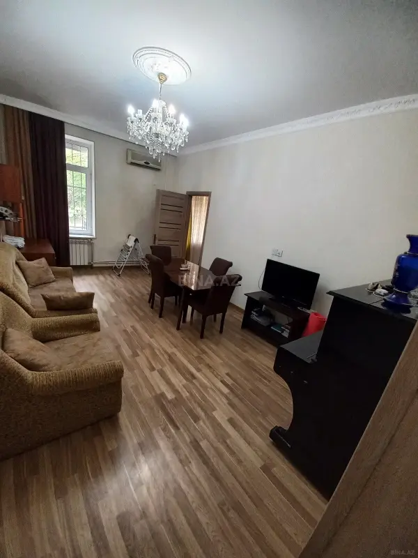 Kirayə verilir 3 otaqlı mənzil 75 m²
