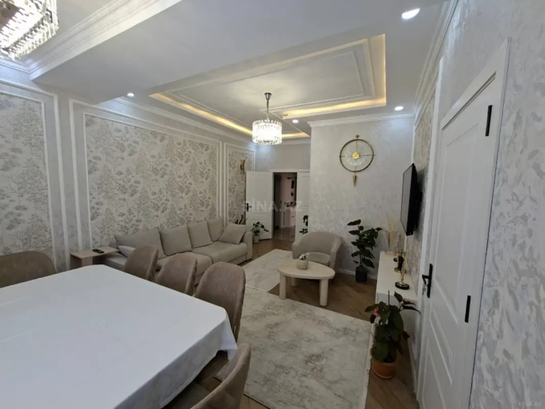Satılır 3 otaqlı mənzil 86 m²