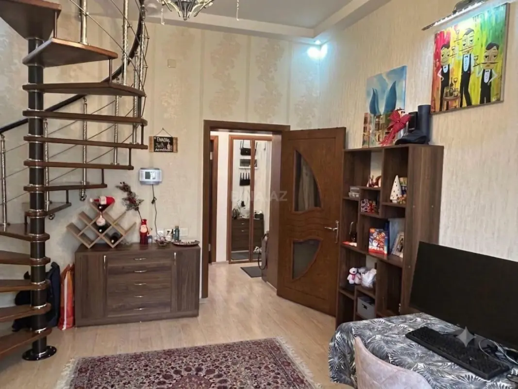 Kirayə verilir 2 otaqlı mənzil 50 m²