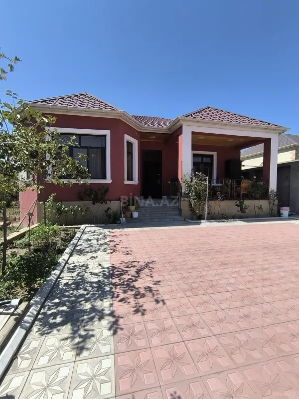 Satılır 4 otaqlı həyət evi 150 m²
