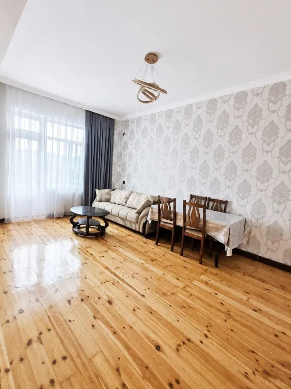 Kirayə verilir 3 otaqlı mənzil 100 m²
