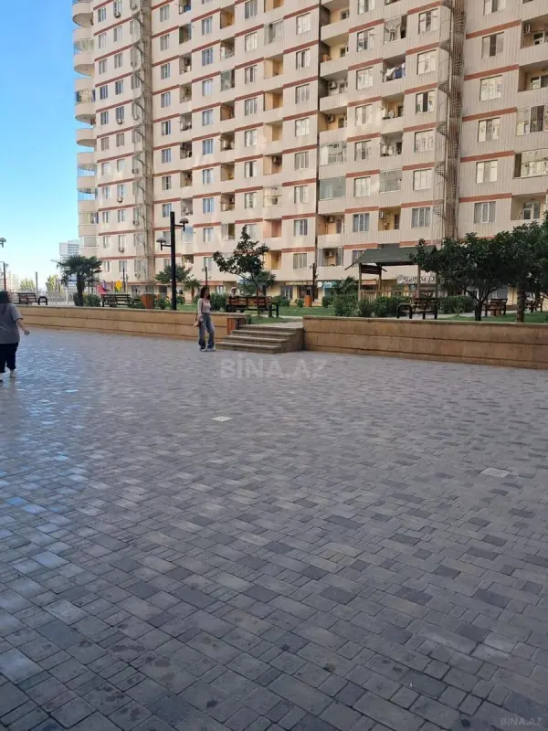 Kirayə verilir 2 otaqlı mənzil 78 m²