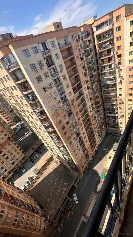 Satılır 2 otaqlı mənzil 45 m²