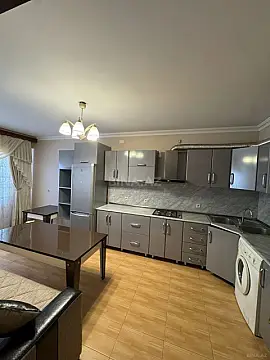 Kirayə verilir 2 otaqlı mənzil 85 m² — Bakı, Yeni Yasamal 2 otaq 85.00 m²