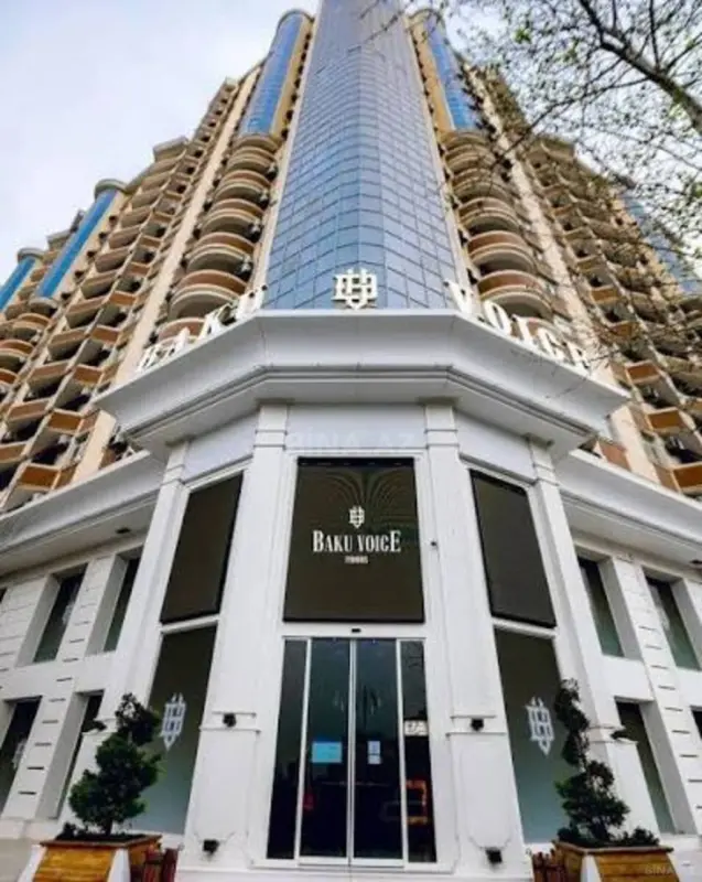 Satılır 2 otaqlı mənzil 98 m²