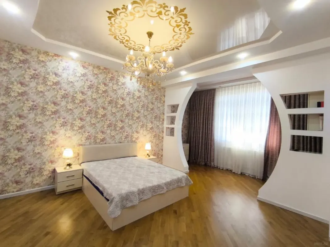 Kirayə verilir 3 otaqlı mənzil 170 m²