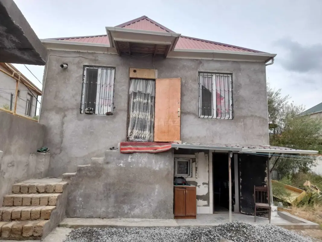 Satılır 2 otaqlı həyət evi 50 m²