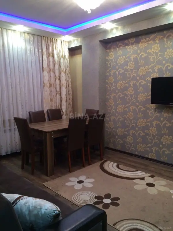 Kirayə verilir 2 otaqlı mənzil 50 m²