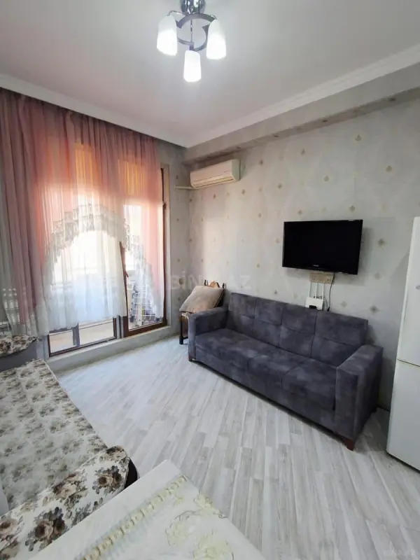 Kirayə verilir 1 otaqlı mənzil 40 m²