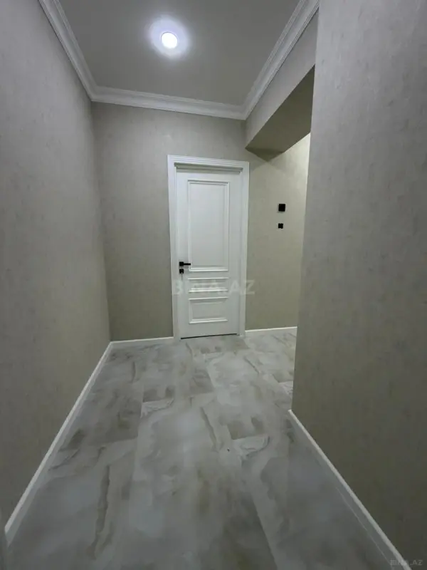 Satılır 2 otaqlı mənzil 70 m²