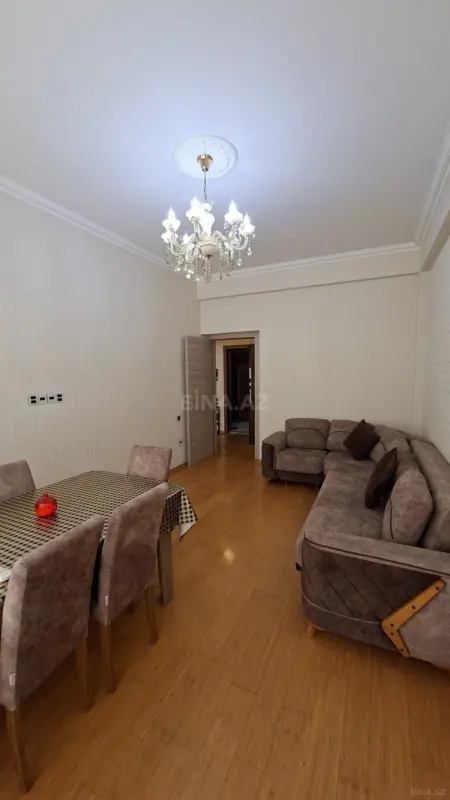 Kirayə verilir 2 otaqlı mənzil 55 m²