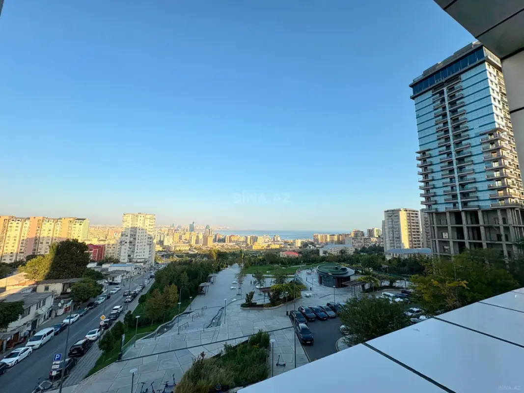 Kirayə verilir 2 otaqlı mənzil 98 m²
