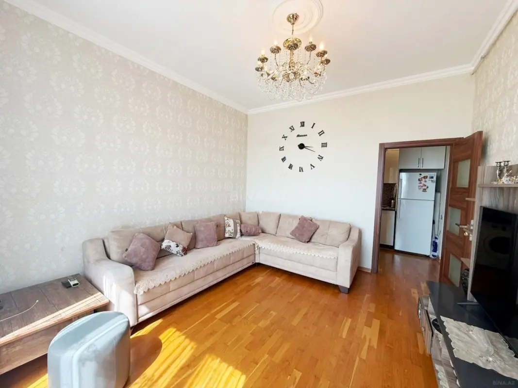 Satılır 2 otaqlı mənzil 52 m²