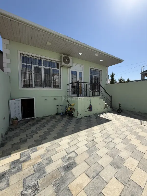 Satılır 4 otaqlı həyət evi 120 m²