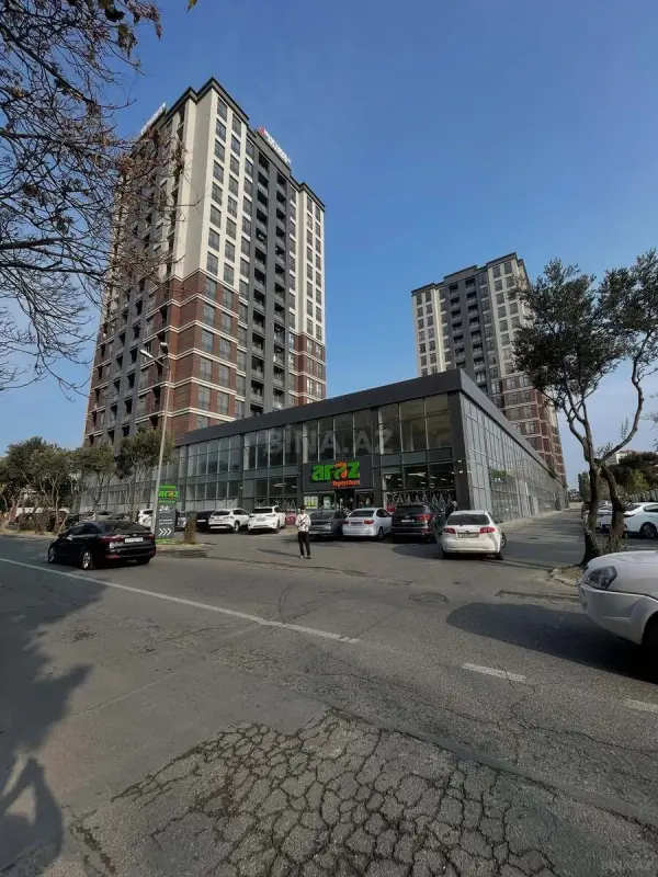 Satılır 2 otaqlı mənzil 65.2 m²