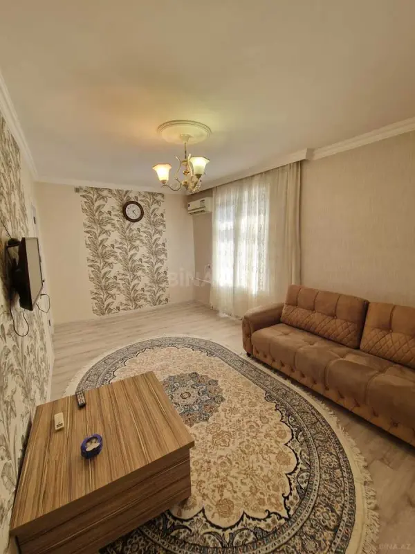 Satılır 1 otaqlı mənzil 35 m²