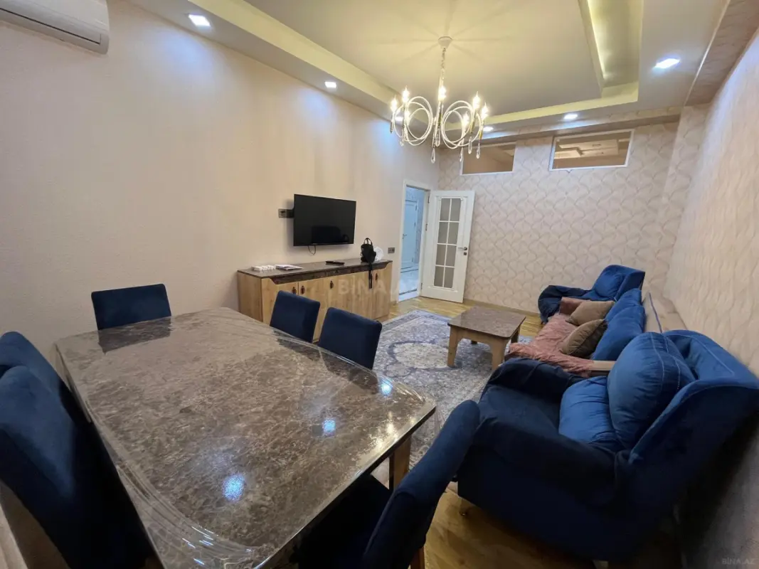 Satılır 3 otaqlı mənzil 98 m²