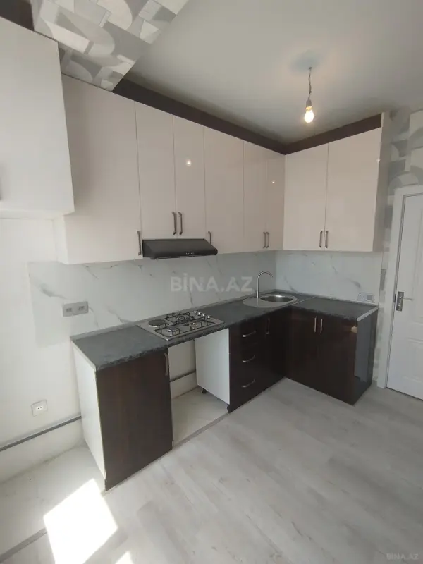 Satılır 3 otaqlı mənzil 97 m²