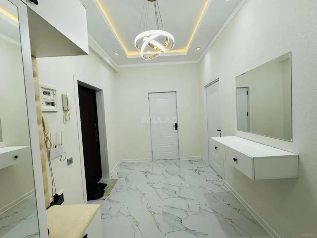 Kirayə verilir 2 otaqlı mənzil 75 m²