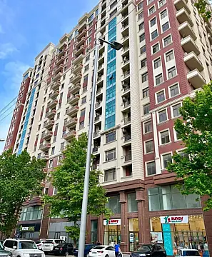 Satılır 3 otaqlı mənzil 136 m² — Bakı, Nərimanov 3 otaq 136.00 m²