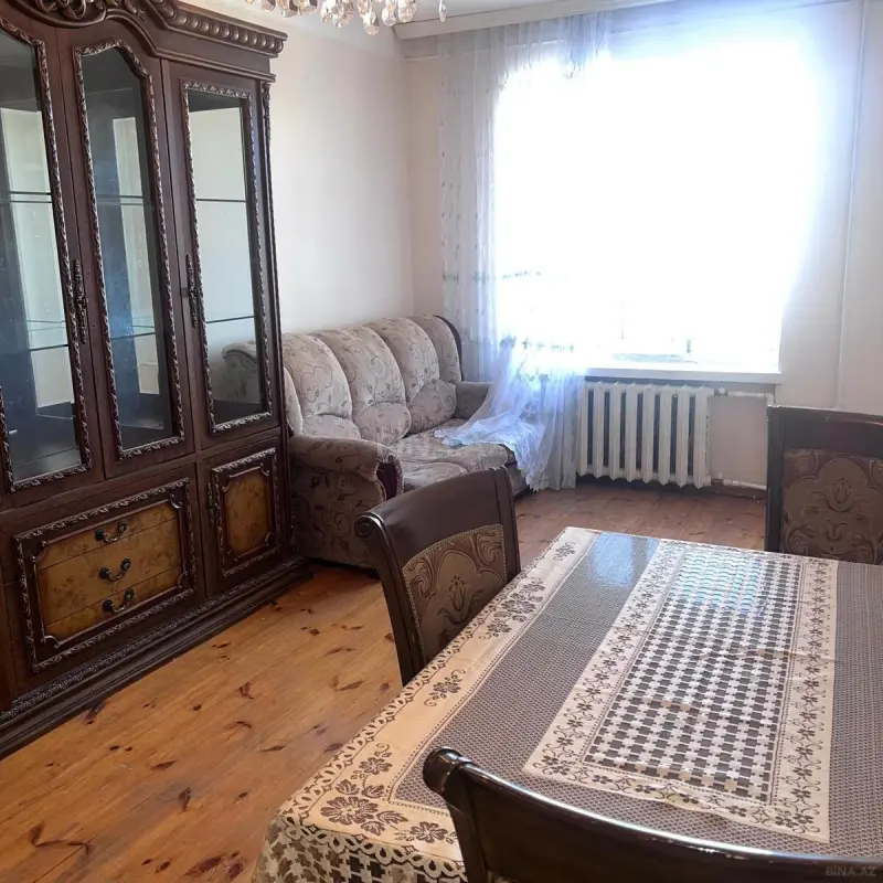 Kirayə verilir 3 otaqlı mənzil 70 m²