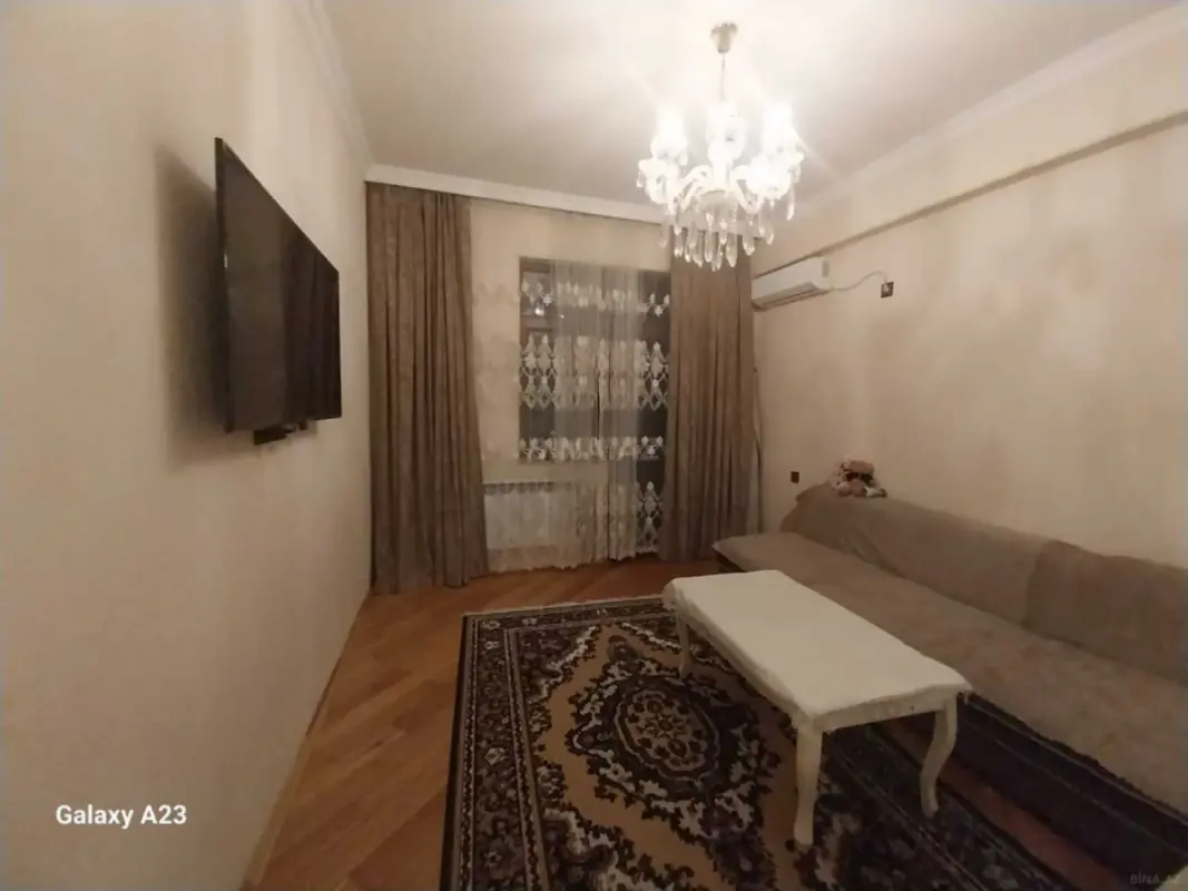 Satılır 2 otaqlı mənzil 70 m²