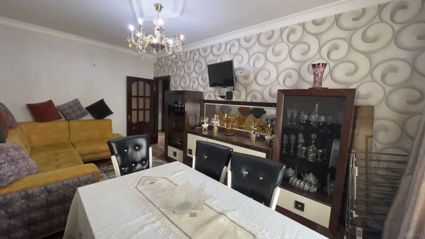 Kirayə verilir 3 otaqlı mənzil 100 m²