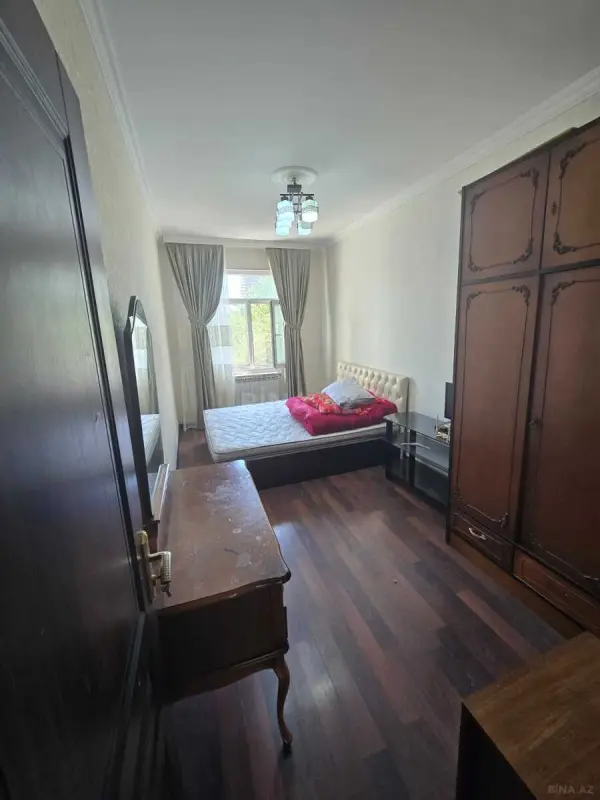 Kirayə verilir 2 otaqlı mənzil 47 m²