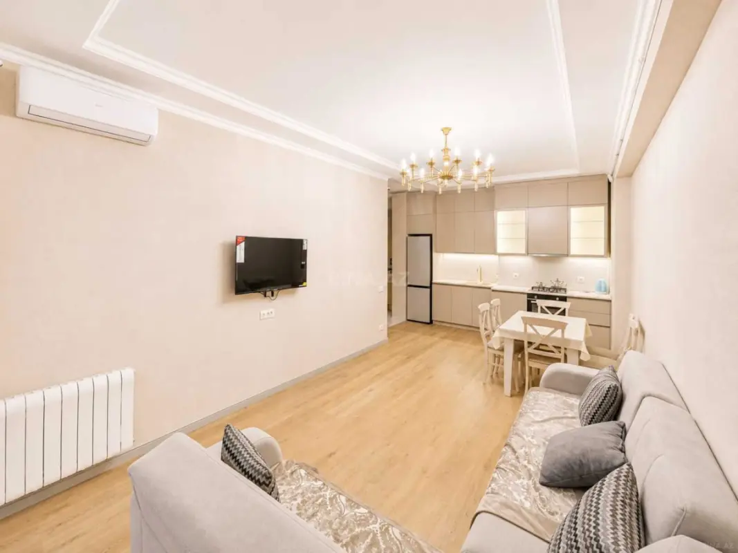 Kirayə verilir 3 otaqlı mənzil 95 m²
