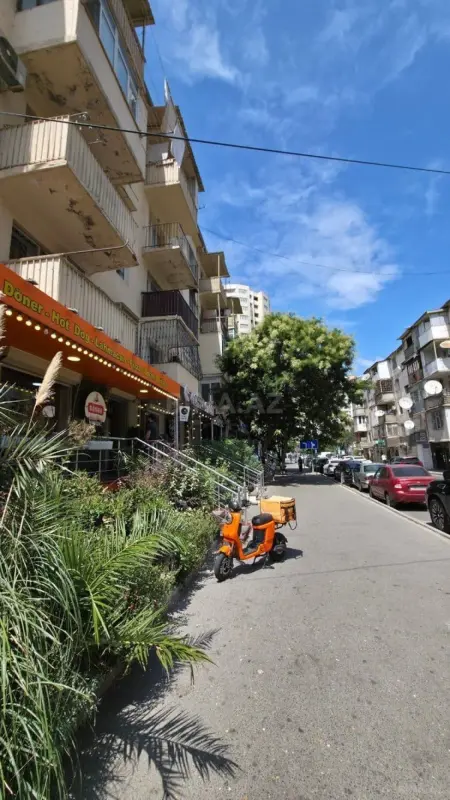 Satılır 1 otaqlı mənzil 35 m²