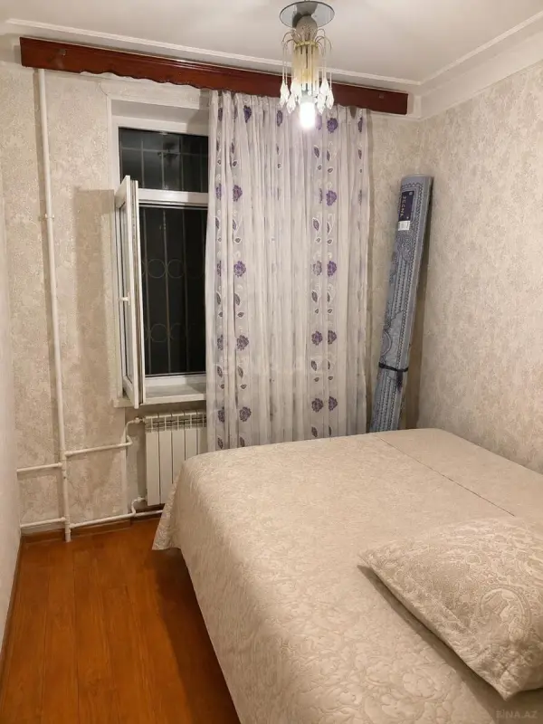 Kirayə verilir 2 otaqlı mənzil 68 m²