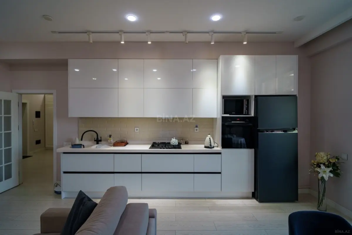 Satılır 3 otaqlı mənzil 103 m²