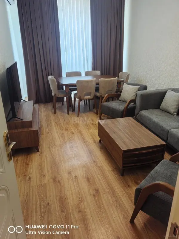 Satılır 2 otaqlı mənzil 70 m²