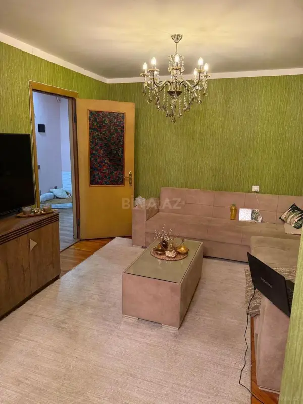 Satılır 2 otaqlı mənzil 66 m²