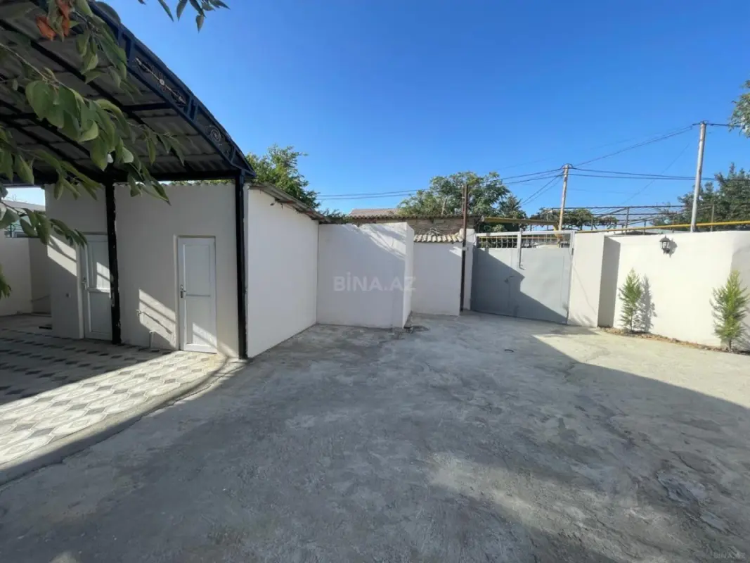 Satılır 7 otaqlı həyət evi 145 m²