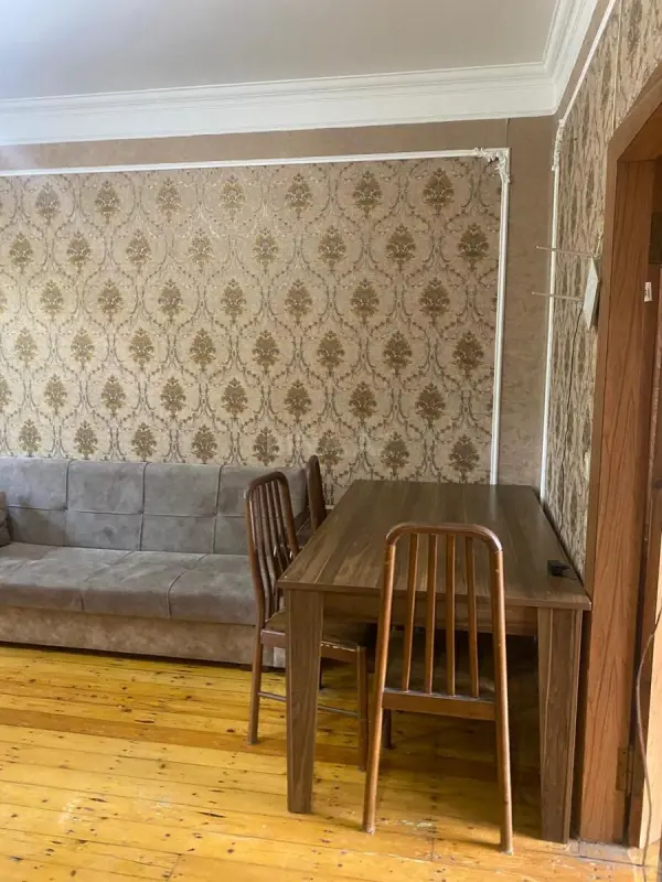 Satılır 2 otaqlı mənzil 56 m²