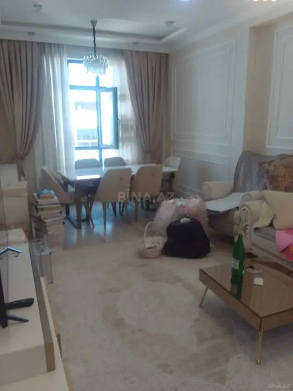 Kirayə verilir 2 otaqlı mənzil 75 m²