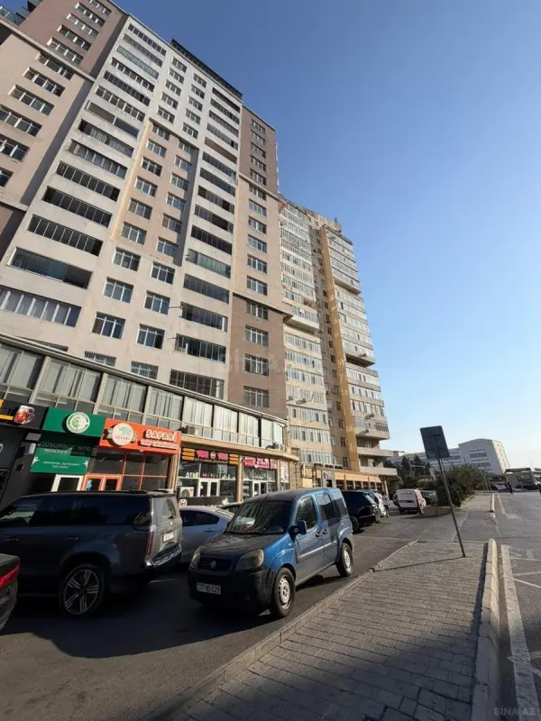 Satılır 3 otaqlı mənzil 90 m²