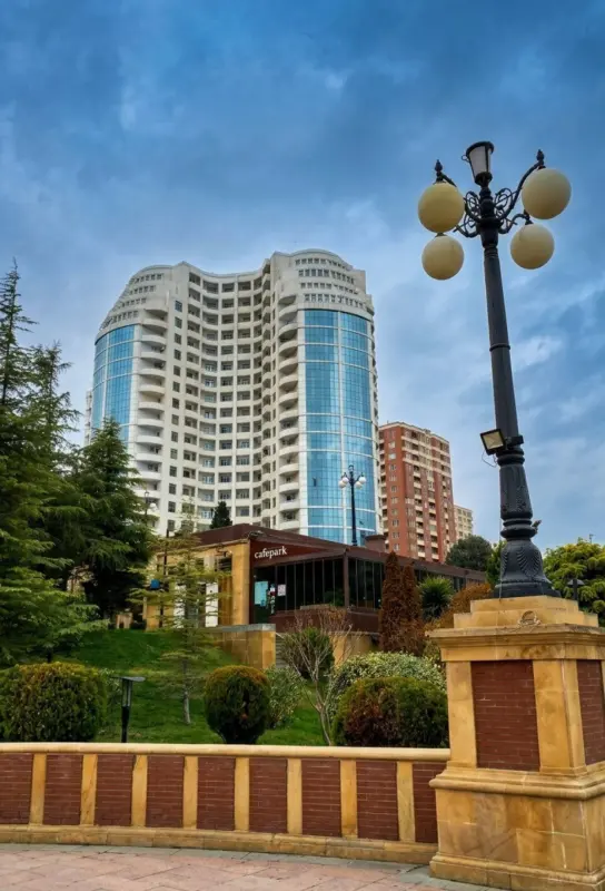 Satılır 3 otaqlı mənzil 76 m²