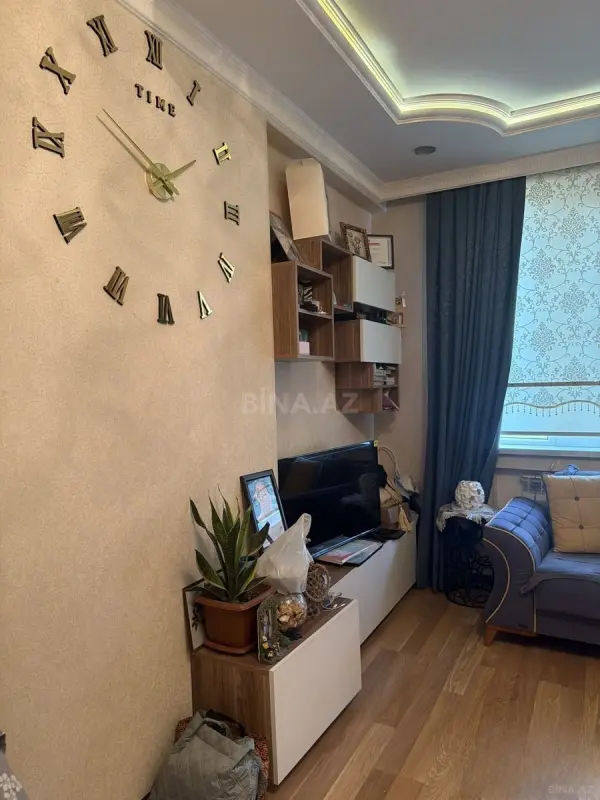 Satılır 2 otaqlı mənzil 65 m²