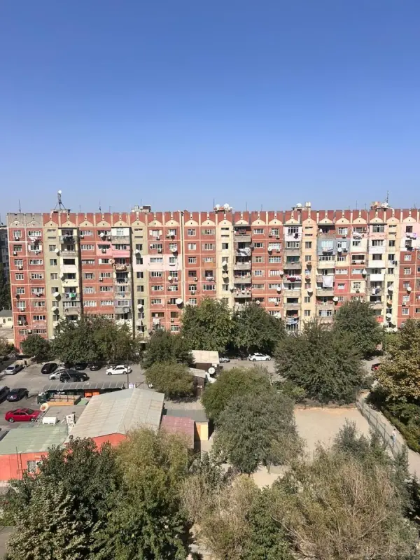 Satılır 5 otaqlı mənzil 110 m²
