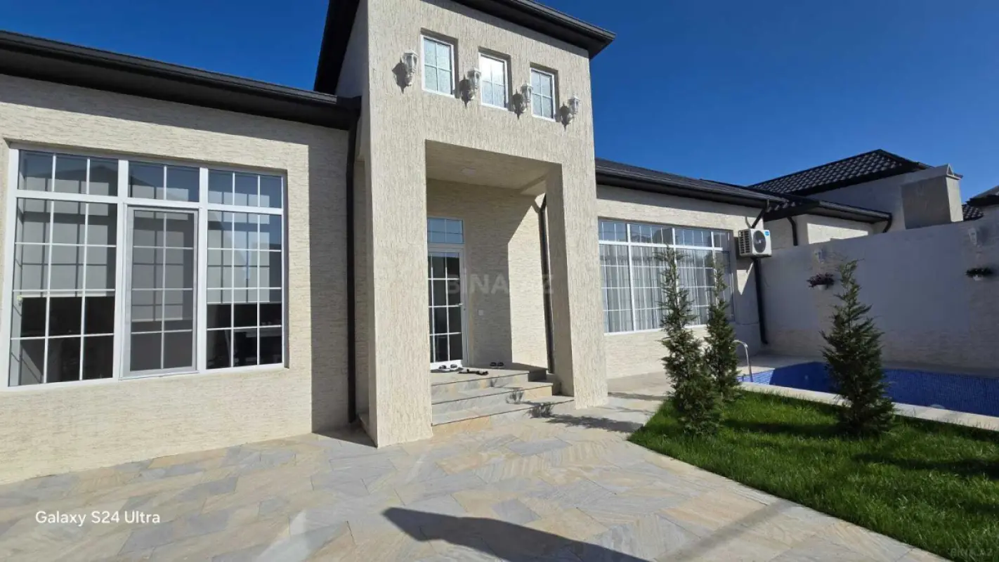 Satılır 4 otaqlı həyət evi 130 m²